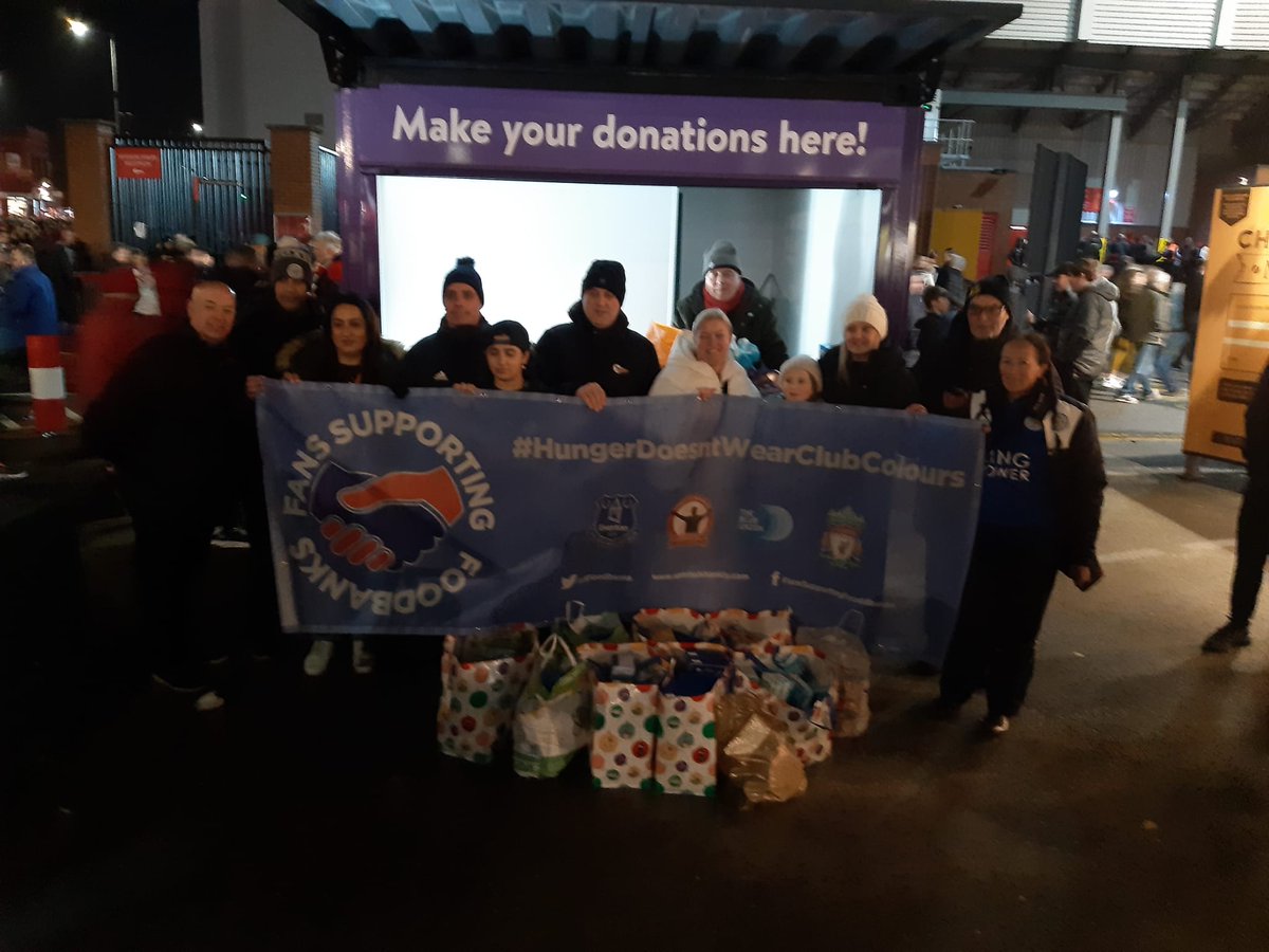 foxestrust's tweet photo. The second and third parts of the festive period matchday food bank donations from the LCFC family (club &amp; fans) took place at the Newcastle and Liverpool matches this week.
#lcfc #foxestrust #HungerDoesntWearClubColours https://t.co/ZuiCAgLuUG