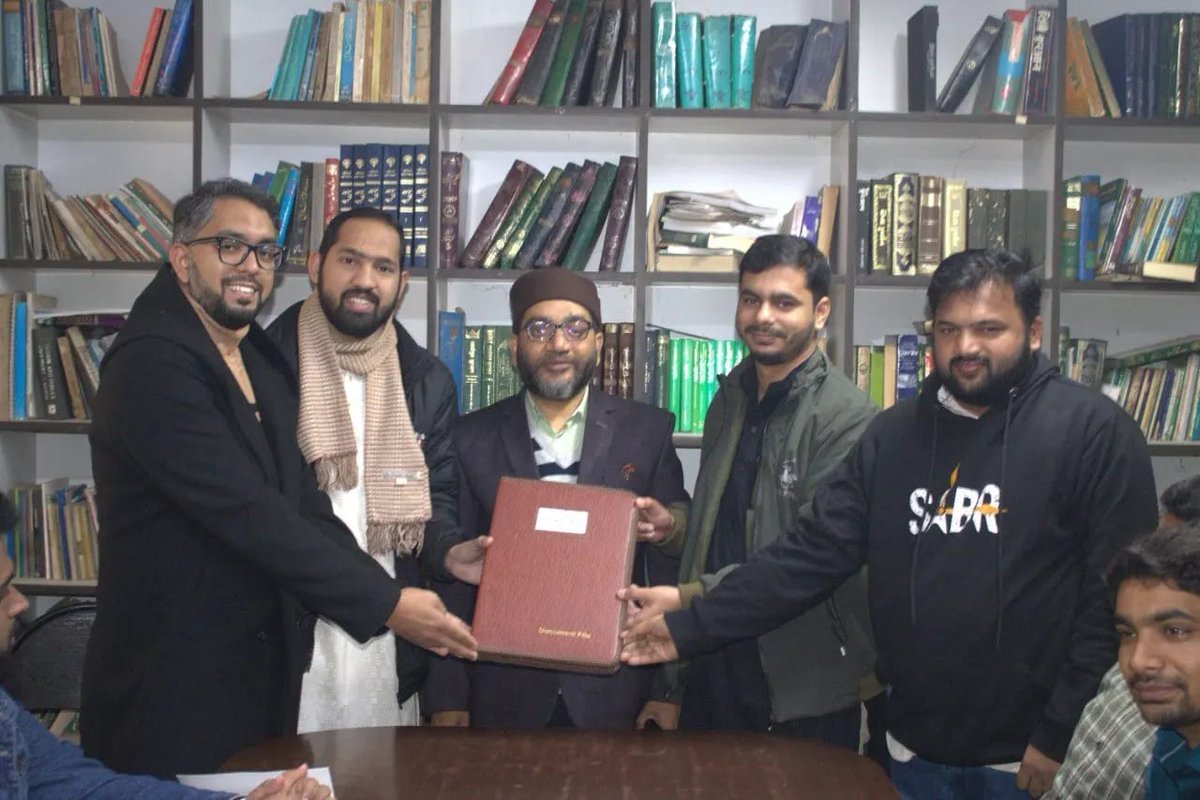 writesalman's tweet photo. My 15+ yrs of association with #SIO (as member) and 2 yrs tenure at its National headquarter ends today. May Allah accept our efforts, forgive shortcomings &amp; keep us steadfast on path of truth and Justice
Much love and prayers for all ❤️🤲

Hayat Zauq e Safar k siwa kuch aur Nahi https://t.co/o4pPgUk7up