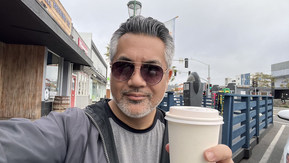 AaronNabus's tweet photo. At last…a new year!
Goals and resolutions…GO!
Wait…some coffee first.
😜
#HappyNewYear2023 #HappyNewYear #Haiku
#NeverTryNeverFly https://t.co/AcPOTbrrpJ