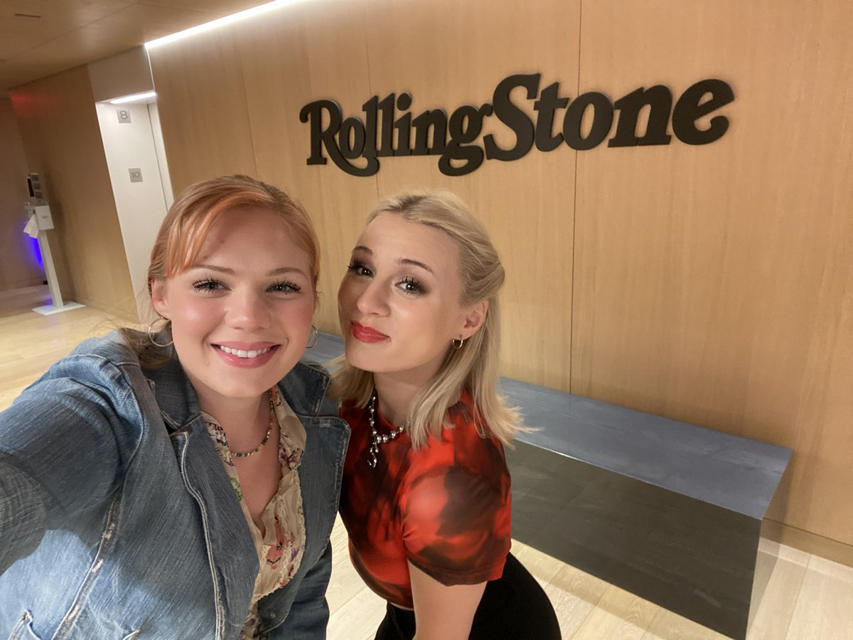 Sarah Cothran tweet media