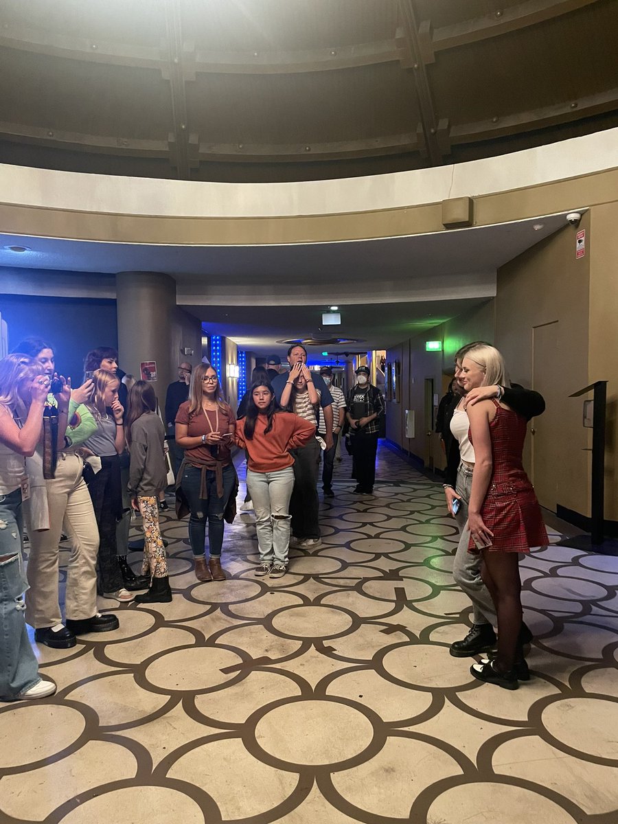 Sarah Cothran tweet media