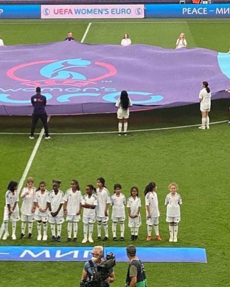 Kinja Football Club tweet media