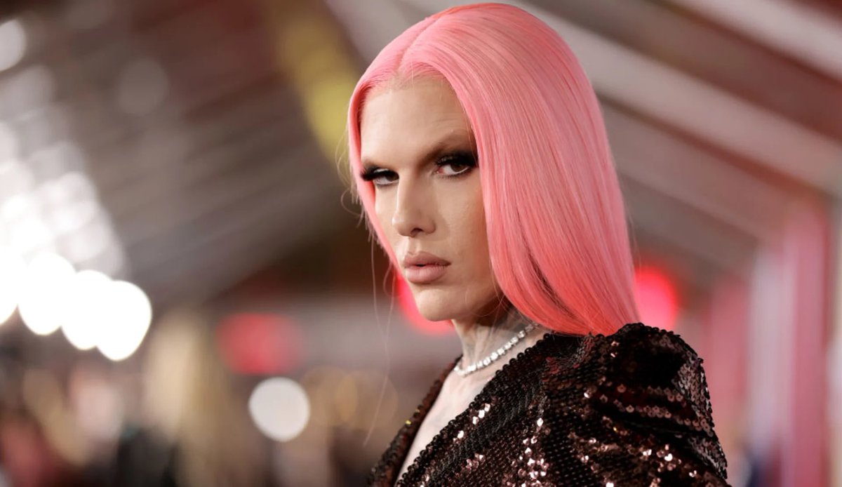 RichLux713's tweet photo. OMG Jeffree Star 🌟 says he nearly escape the illuminati. What are your thoughts? new video live LIVE 

https://t.co/ToexY2ilyO https://t.co/wcZeAzyVg5