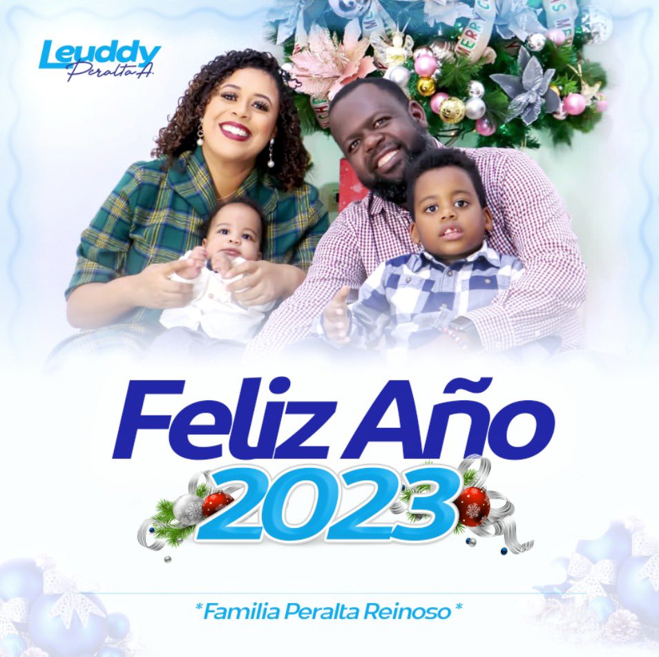 leuddy's tweet photo. Feliz Año Nuevo! https://t.co/EklEJYM3I8