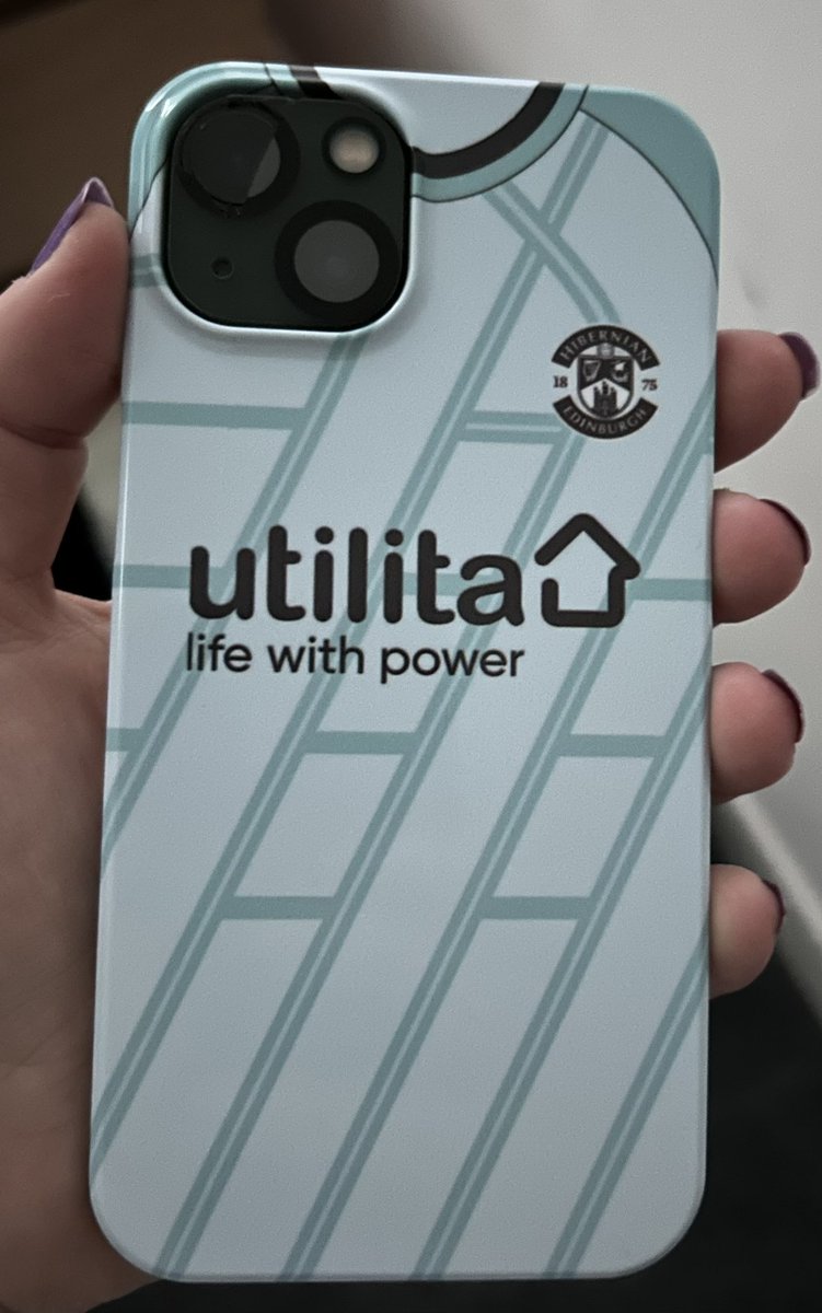 My son delighted with his new Hibs phone case. <a href="/LB21_05_16/">Lewis.</a> 
Thanks <a href="/nostalgiacases/">Nostalgia.co.uk</a>