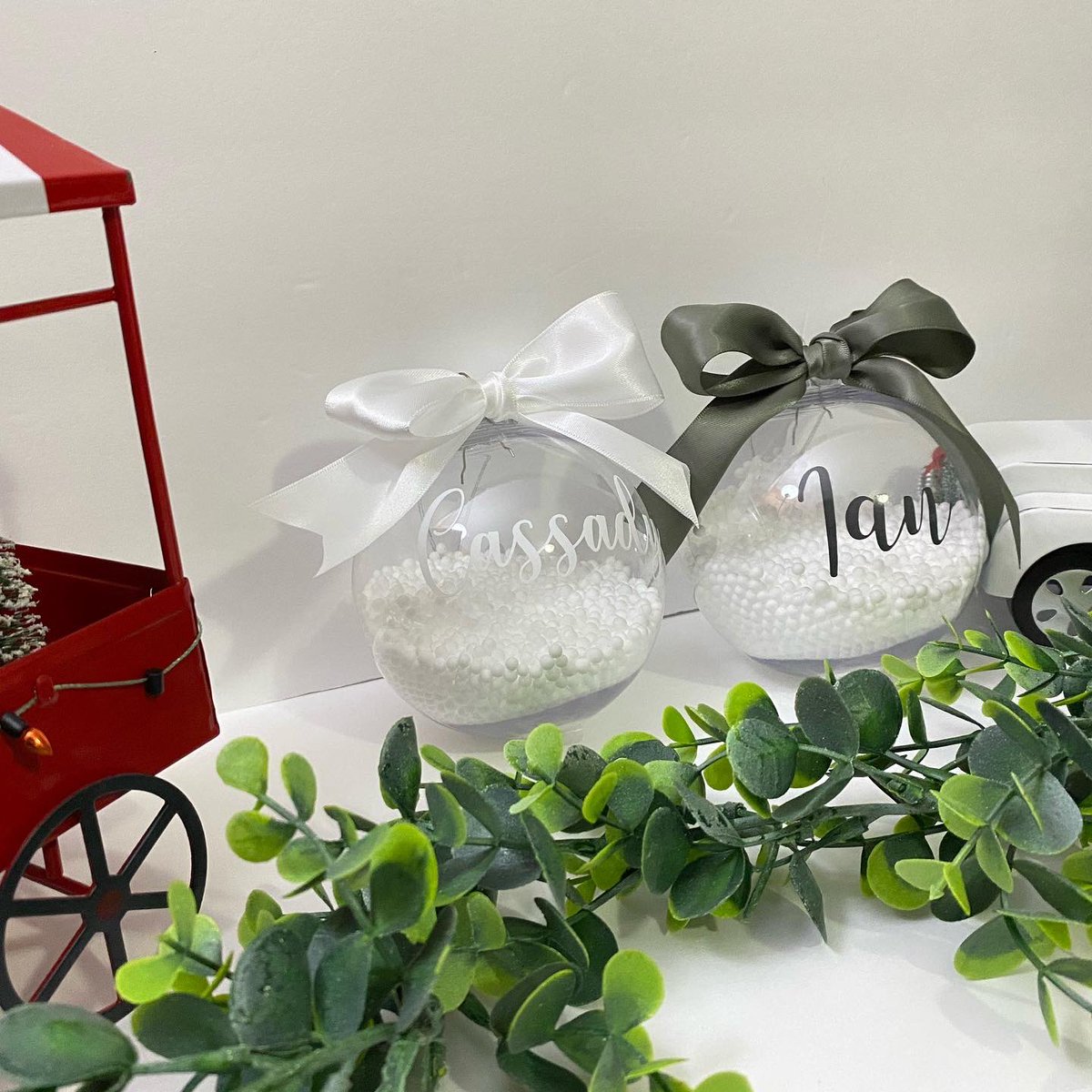 IdeasonCraft's tweet photo. 🎄Customized Christmas Ornaments 🎄

#IdeasOnCraft #ChristmasOrnaments #CustomOrnaments #Christmas #Handmade #ForNow #Now #Trending #fyp #Fy #Foryourpage #smallbusinessowner #smallbusiness #IdeasOnCraft✨💫 https://t.co/SrgeeJmO8n