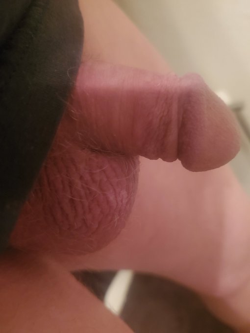 May i see yours? https://t.co/lA71k9EYFQ