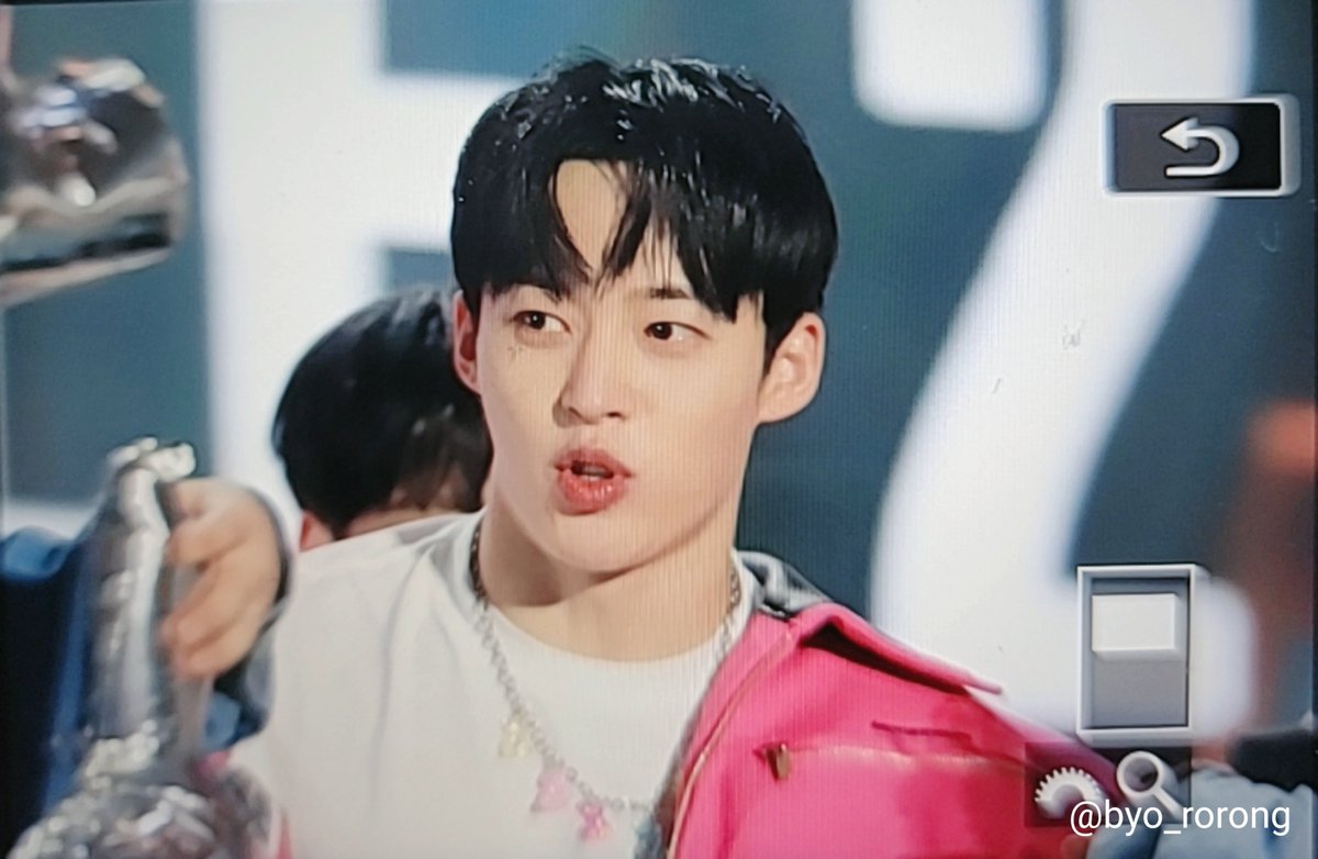221231 스맨파 콘서트 - 수원 프리뷰

#백구영 #원밀리언