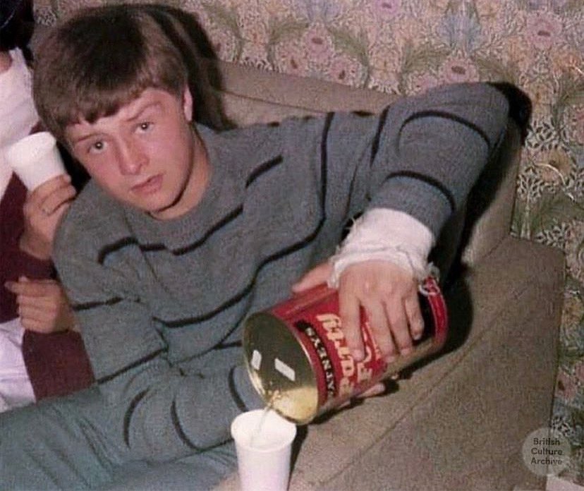 peoplearchive's tweet photo. East Ham, London, 1980. 

Photo © Steve Collins / @peoplearchive https://t.co/2wAIA02LhT