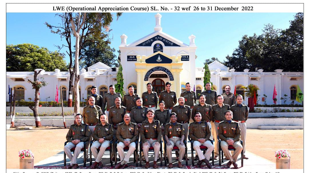 ISA_MountAbu's tweet photo. LWE Operational Appreciation Course Sl No 32 was conducted at ISA from 26 to 31 December with the aim to hone the combat skills of the Officers for enhancing operational efficiency in the LWE theatre. 16 Officers of CRPF from across India participated in the Course. https://t.co/AXx49dn63G