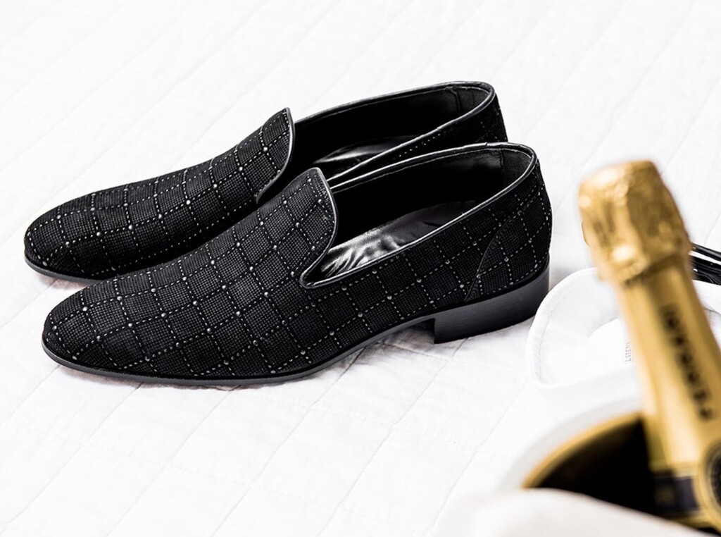 This year is coming to an end and we can't wait to accompany you, step by step, towards a 2023 full of happiness!

#newyear #2023 #atouchofuniqueness instagr.am/p/Cm1br1FMAXC/