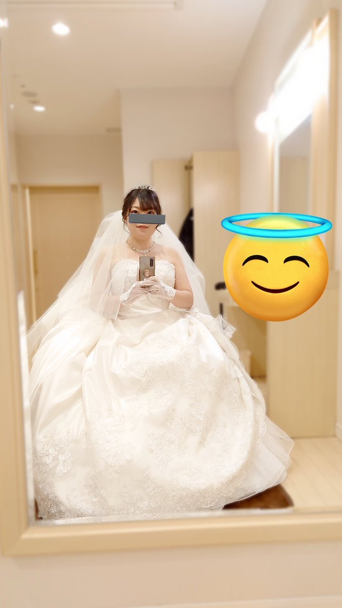 もうすぐで今年も終わり！
皆さんのおかげで楽しい結婚式になりました！✨
本当に助かりました💓
来年もよろしくお願いします💓
今年は結婚式の事で喧嘩が多かったので来年は穏やかに暮らしていきたい😇✨
