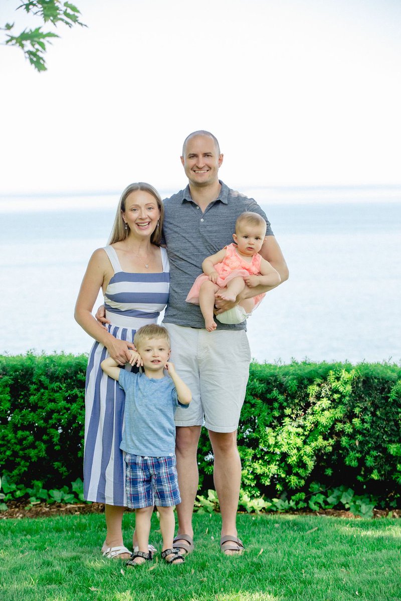 Bless 2022.

For the growth.

For the love.

For the tears.

For the joy.

For the opportunity.

For what’s next.

💗

#happynewyear #familylove #mompreneur 📸 <a href="/wanderingmirza/">Mirza Noormohamed</a>