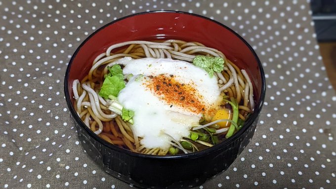 おそば食べます(^^;) 