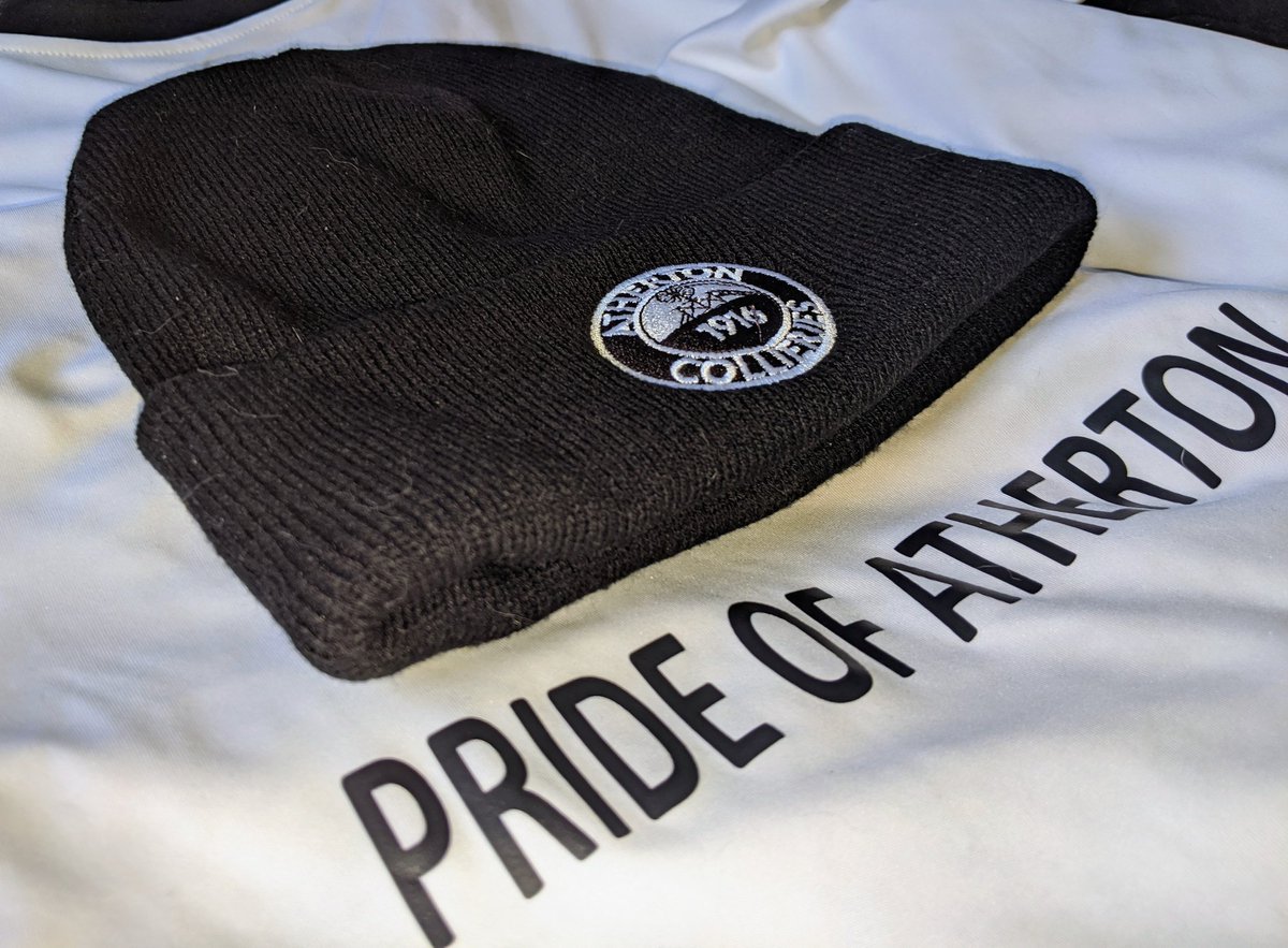 ACFC1916's tweet photo. COMPETITON 🚨

To celebrate New Years day... we are giving away a Colls hat and scarf! 😍

Retweet this post for your chance to win 👌

Winner to be drawn before tomorrow's home clash with Lancaster City! (Collection at the stadium or local delivery only) https://t.co/m8B7VAKzPu