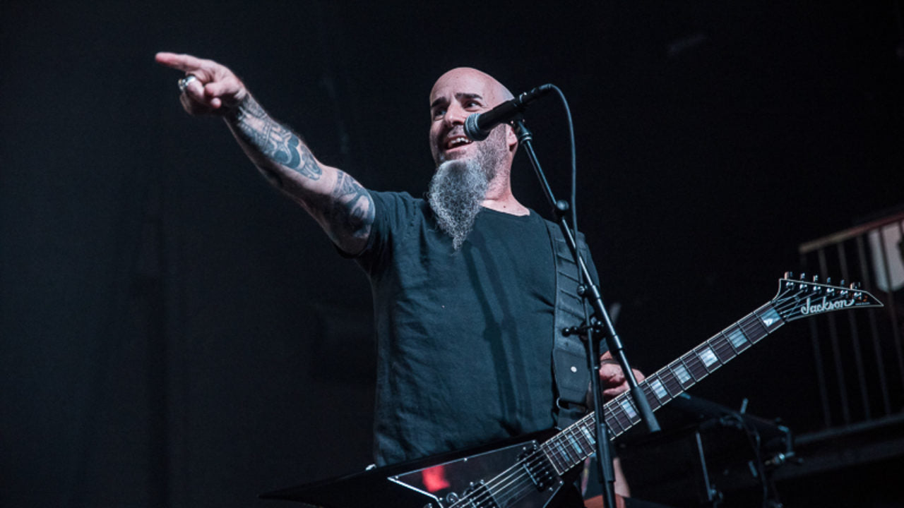 Happy 59th Birthday today to Scott Ian, ANTHRAX & S.O.D. rhythm guitarist 12-31-1963.      