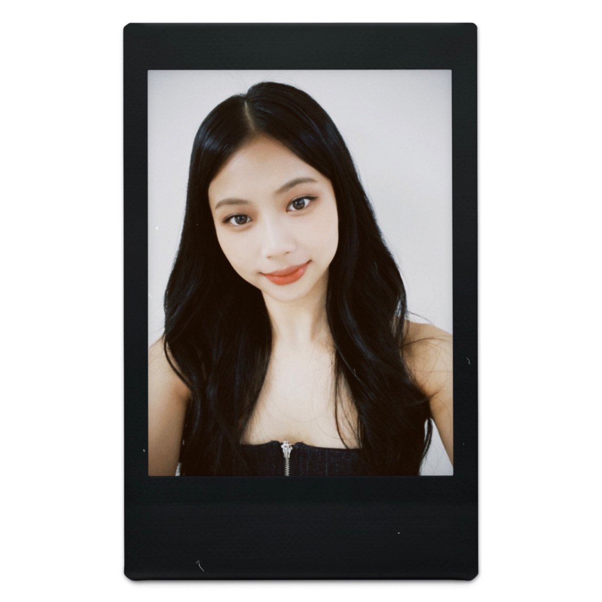 ygig_official's tweet photo. [#YGIGVien] WeGo! Happy New Year! Wishing you success and happiness for this year~ Lezzgirittt 🙌🏼 https://t.co/qrLmB4R2Pv