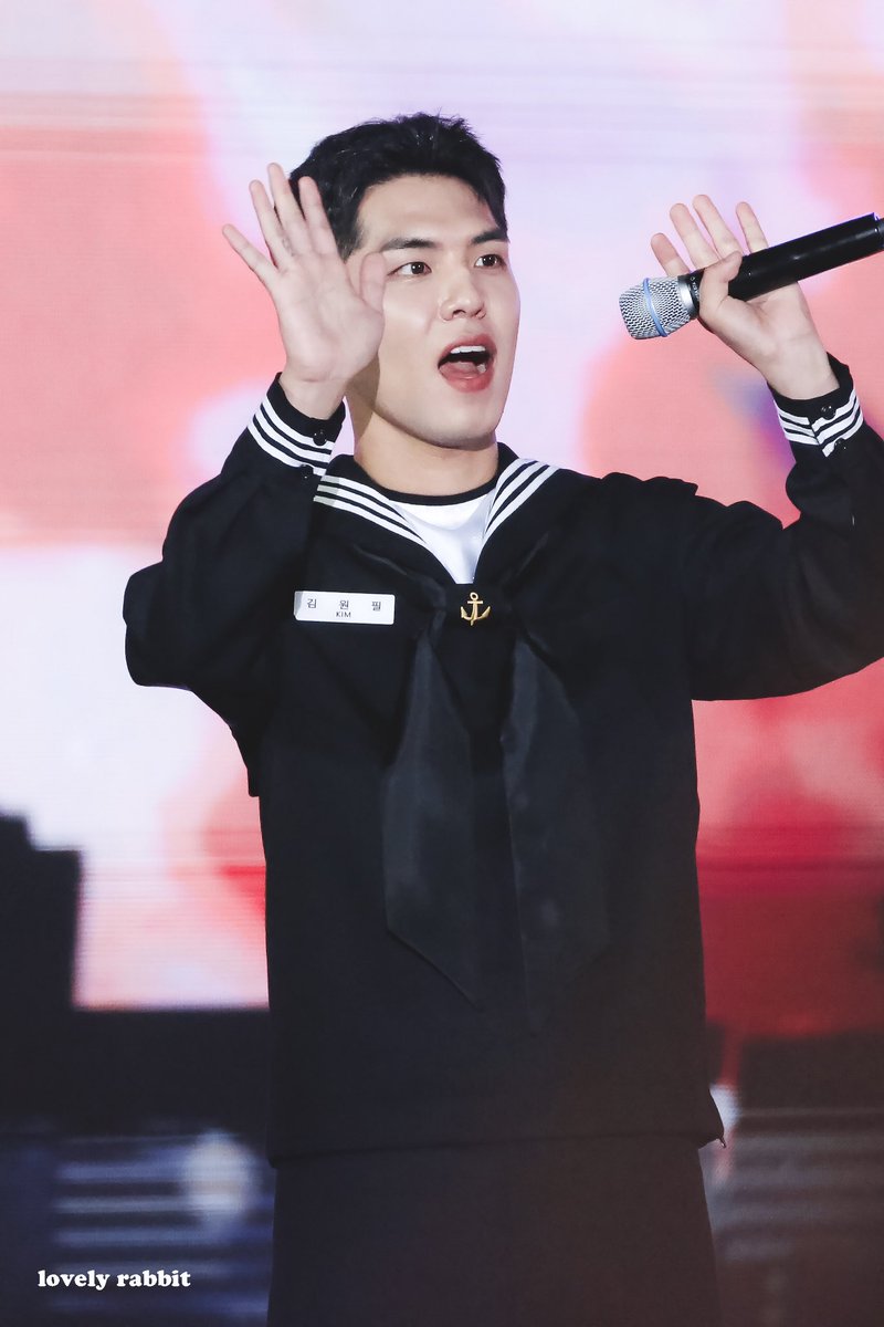 2023 김원필 전역의 해 🐰🖤
#데이식스 #원필