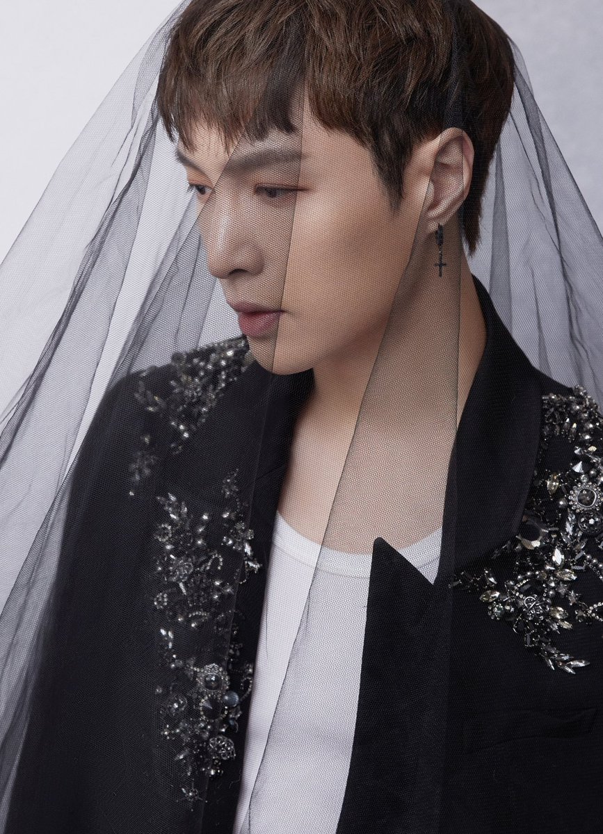 Lay Zhang Studio tweet media