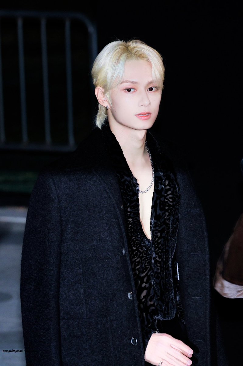 Being with junhui tweet media