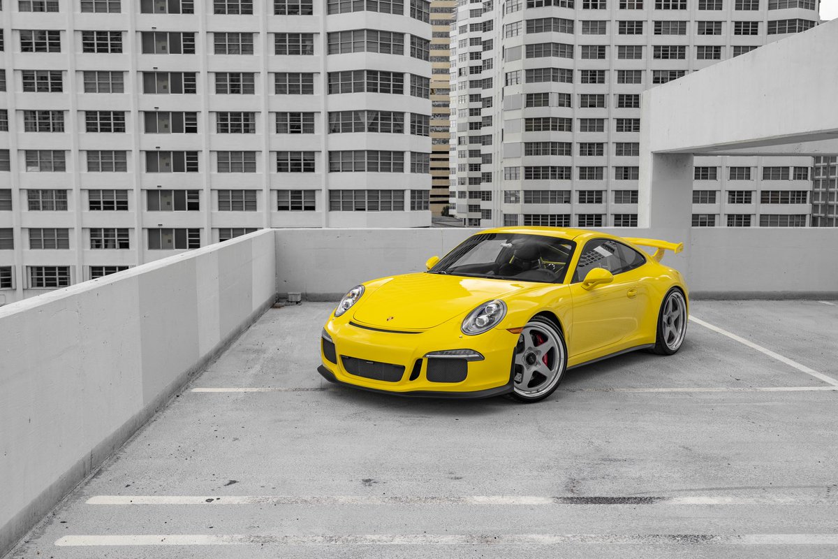 Alexhquez's tweet photo. @PorscheCIub Shot this yesterday! https://t.co/ObmYbzbyHB