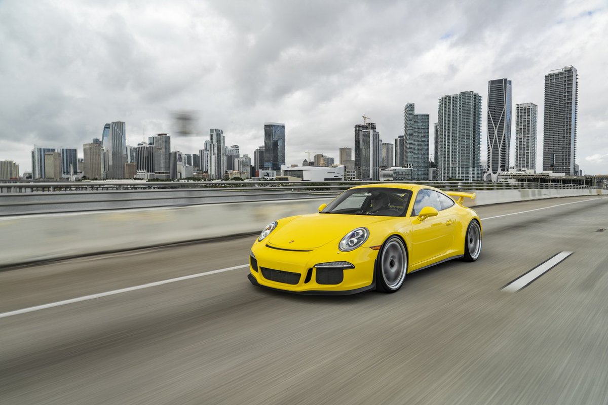 Alexhquez's tweet photo. @PorscheCIub Shot this yesterday! https://t.co/ObmYbzbyHB