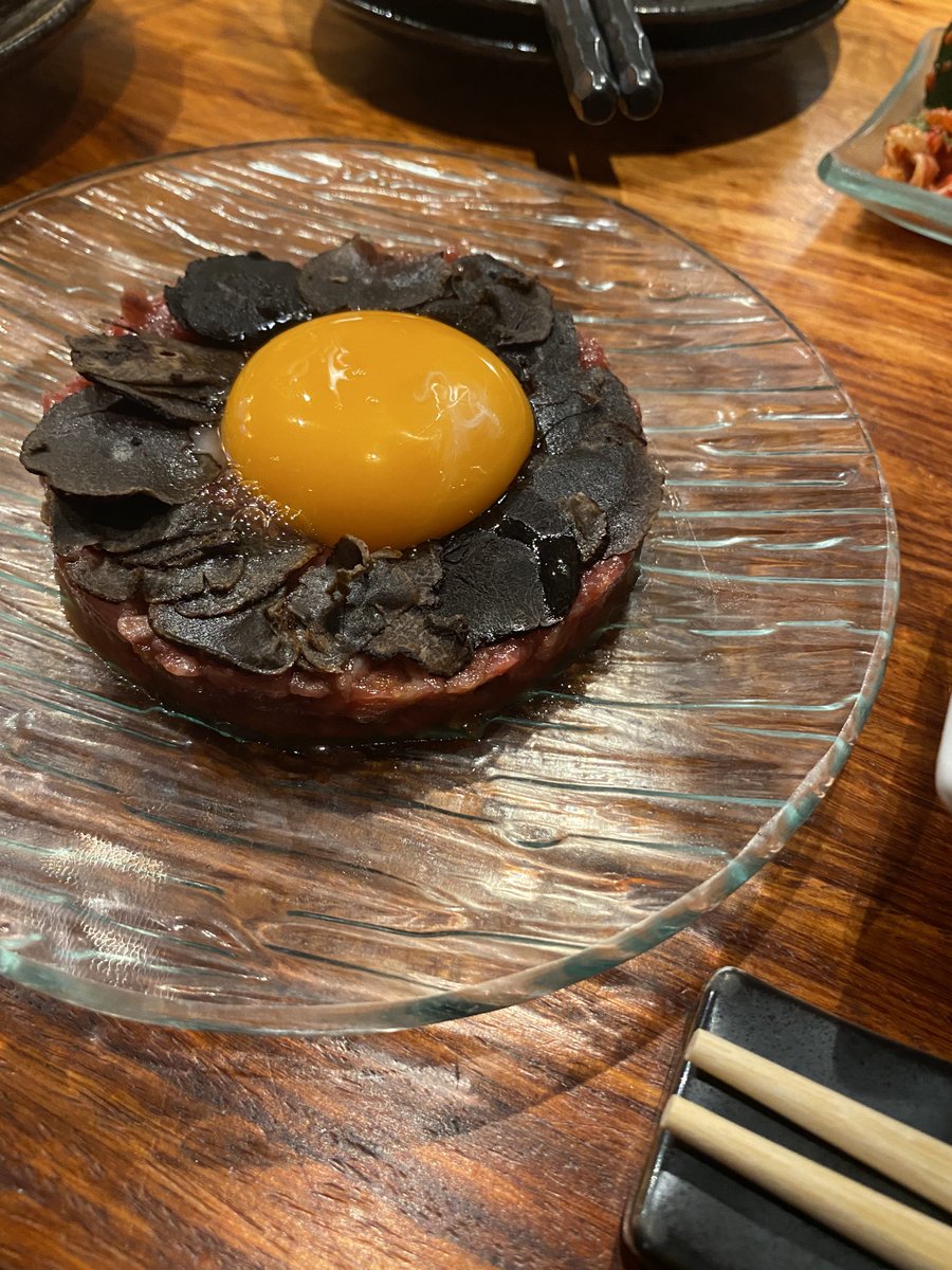 46_CHIRO_'s tweet photo. 金の使い方覚えた22年 https://t.co/XWcHJaIaCi