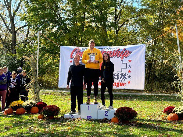 Highlight #15 of 2022 goes to our amazing coaching staff. I am blessed to work with Coach Harlie and Coach Bell. They both exemplify servant hearts and our kids first in everything they do. Could not be more thankful to have them in our program!