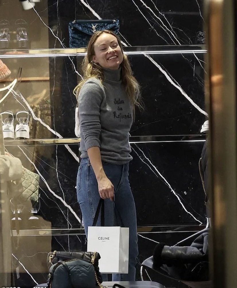 Harry Styles, Olivia Wilde updates🍋🍋 tweet media