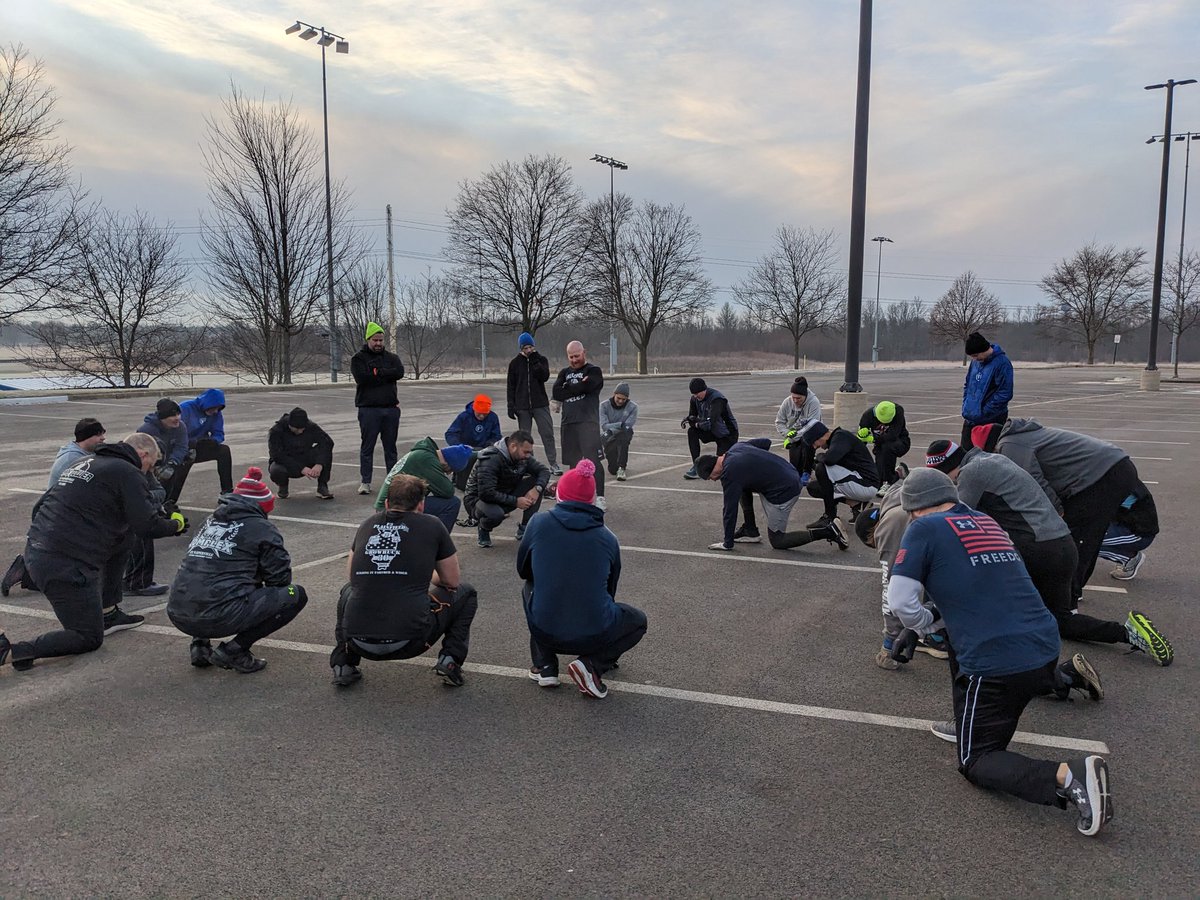 F3Complex's tweet image. Columbus and Bean Counter wrapped up 2022 in style with their co 100th ever Q.  Plus BD crew (9 posts in a week) wrapped up another week of going the distance! Keep accelerating into 23, Happy New Year #F3Naperville #f3nation