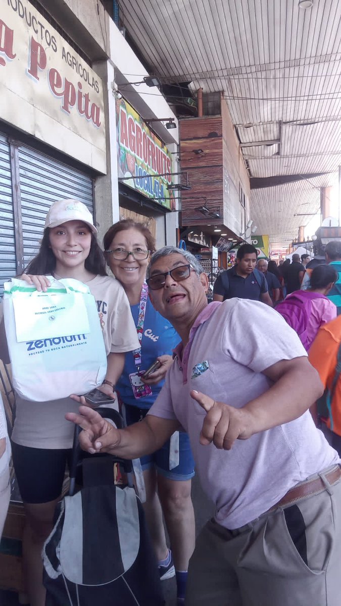 callejeritosDLV's tweet photo. #graciastotales a Andrea de Coquimbo por su  #compraconsentido, y por estar siempre preocupadas de nuestros #veguitas #entretodoslopodemoslograr https://t.co/ZRXK16aYlO