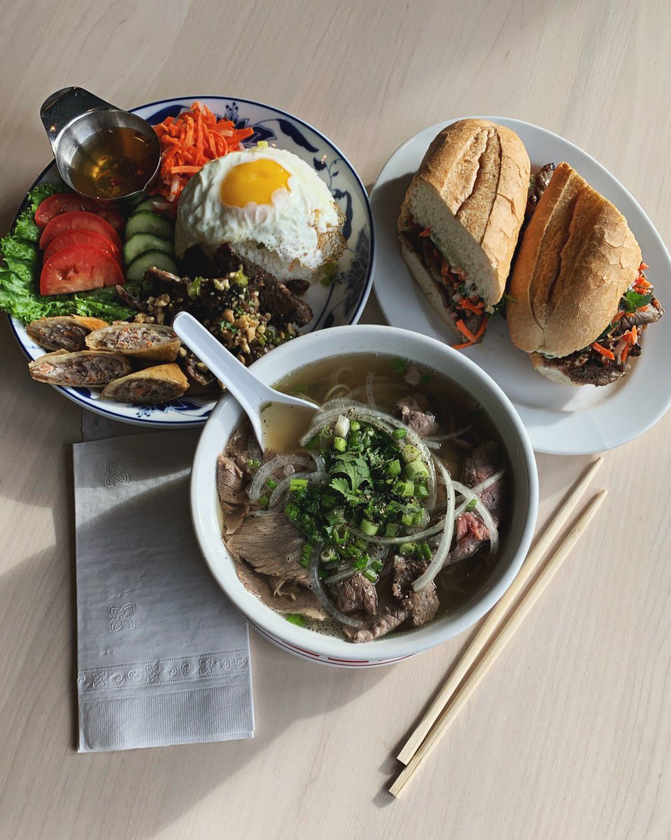 pholangthang's tweet image. Have a wonder-phở 2023! We’re open 11am-9pm Saturday, Noon-9pm Sunday. Whether it’s your last meal in 2022 or your first meal in 2023, make it PLT. #pholangthang #dothelangthang #pho #banhmi #vietnamesefood #cincinnati #happynewyear