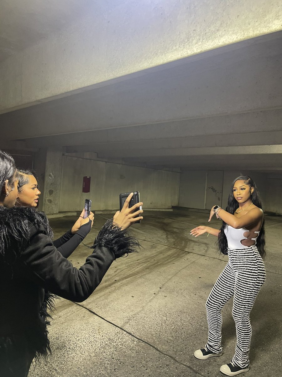 Friends who take taking your pictures serious>