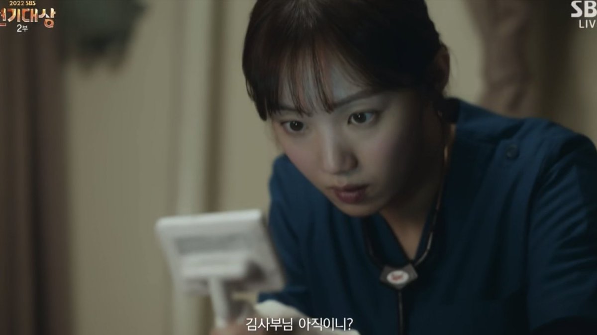 season__22's tweet photo. 김사부 is back 개가티 설레 https://t.co/wByRLmkG3Y