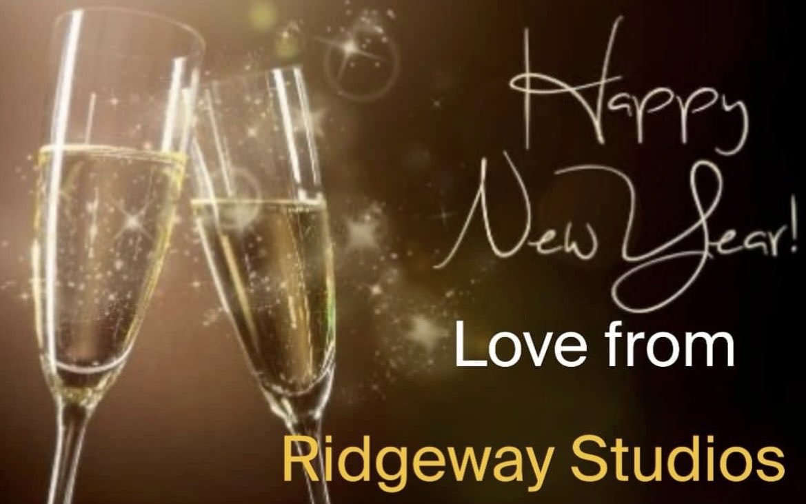 ridgeway_studio's tweet photo. Wishing everyone a Happy new year &amp; a fabulous 2023🎉 https://t.co/RIZ457V6EF