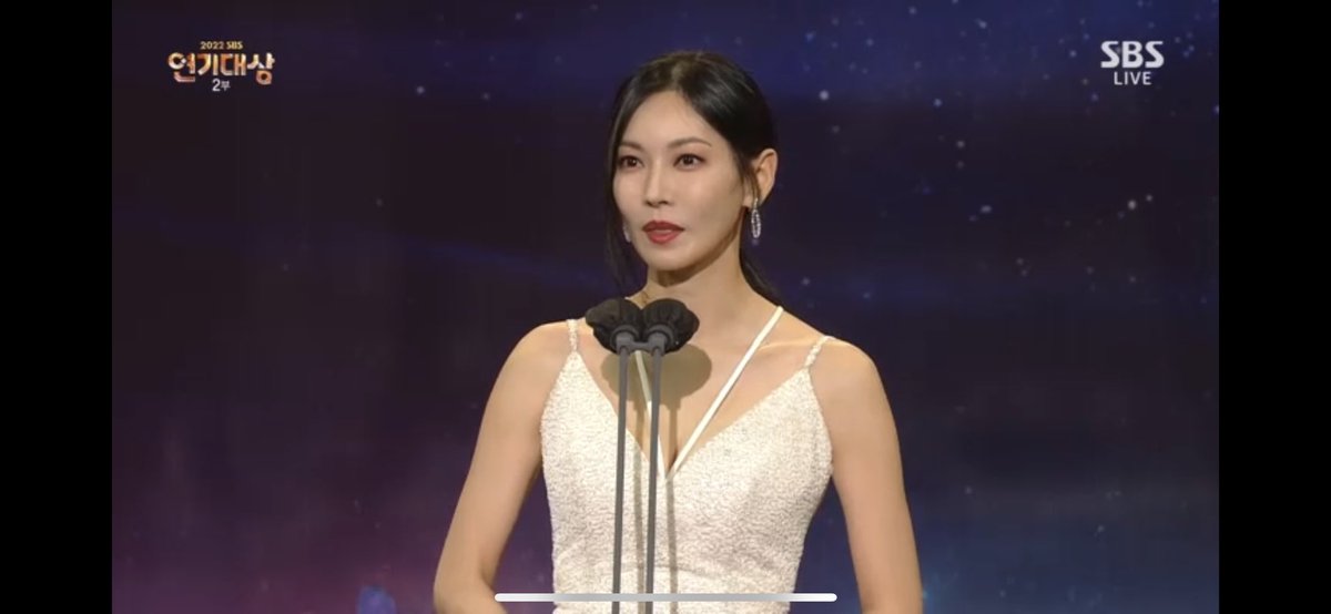 언니 진짜 갓굴이구나🥹❤️