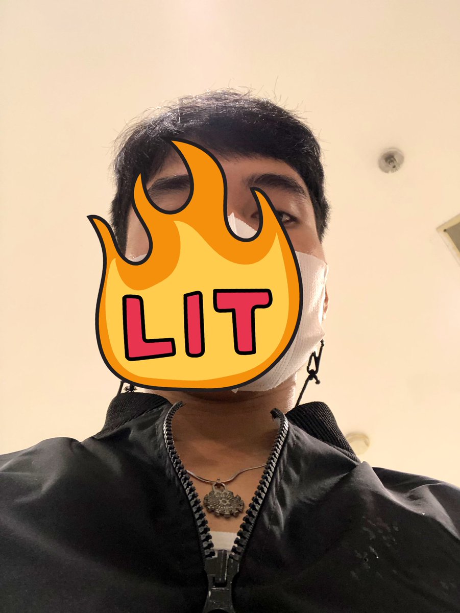 earthcodee's tweet image. Okee tahun baruannya nemenin mama 🥺☝️