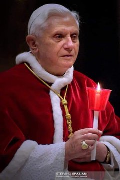 PRafaelLC's tweet photo. Murió el Papa Emérito Benedicto XVI.

Lo admiré mucho. Fui ordenado sacerdote durante su pontificado, en el 2009. El tiempo se encargará de revelar a plenitud quién fue y la trascendencia de su legado.

Abro hilo🧵con fotos y datos interesantes para recordar su historia: https://t.co/mIuKQTFde2