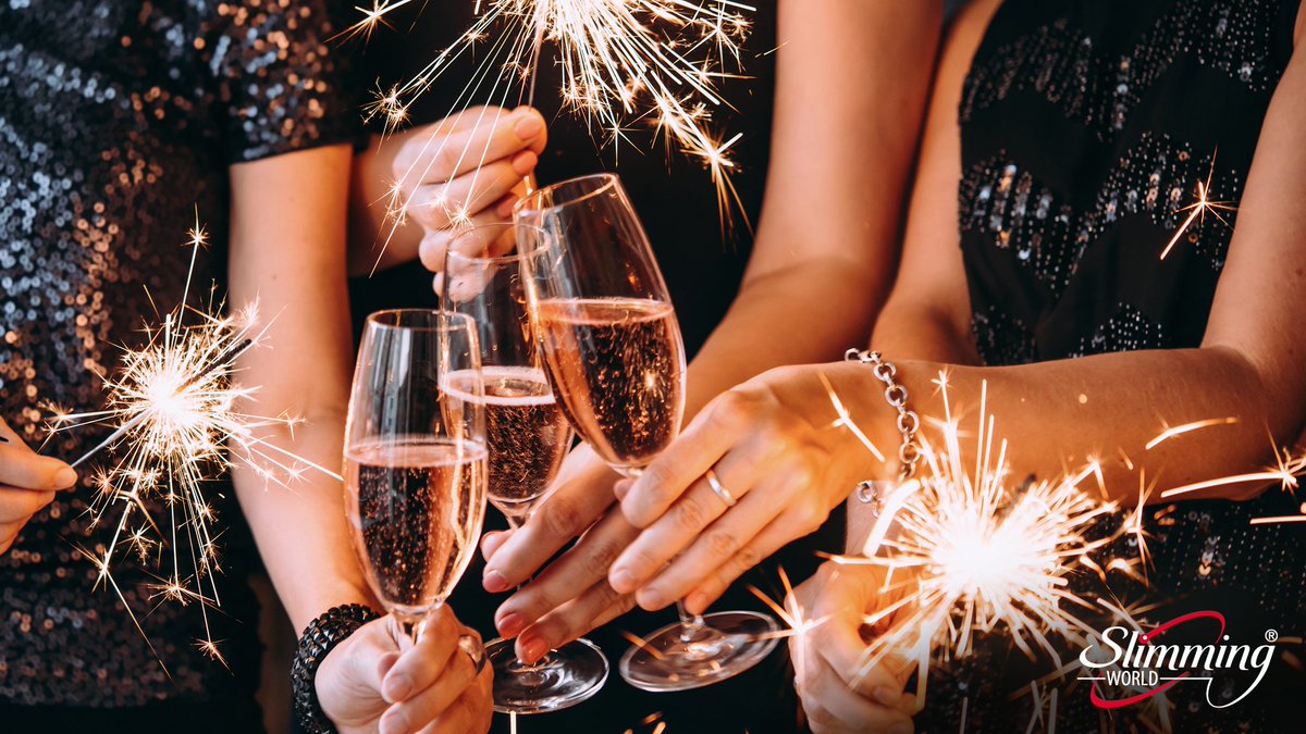 Cheers to the New Year🍾🎉! 💌DM me to kick-start 2023 with the unique package of support at #SlimmingWorld for guaranteed #WeightLoss and to boost your #Health and #Happiness
