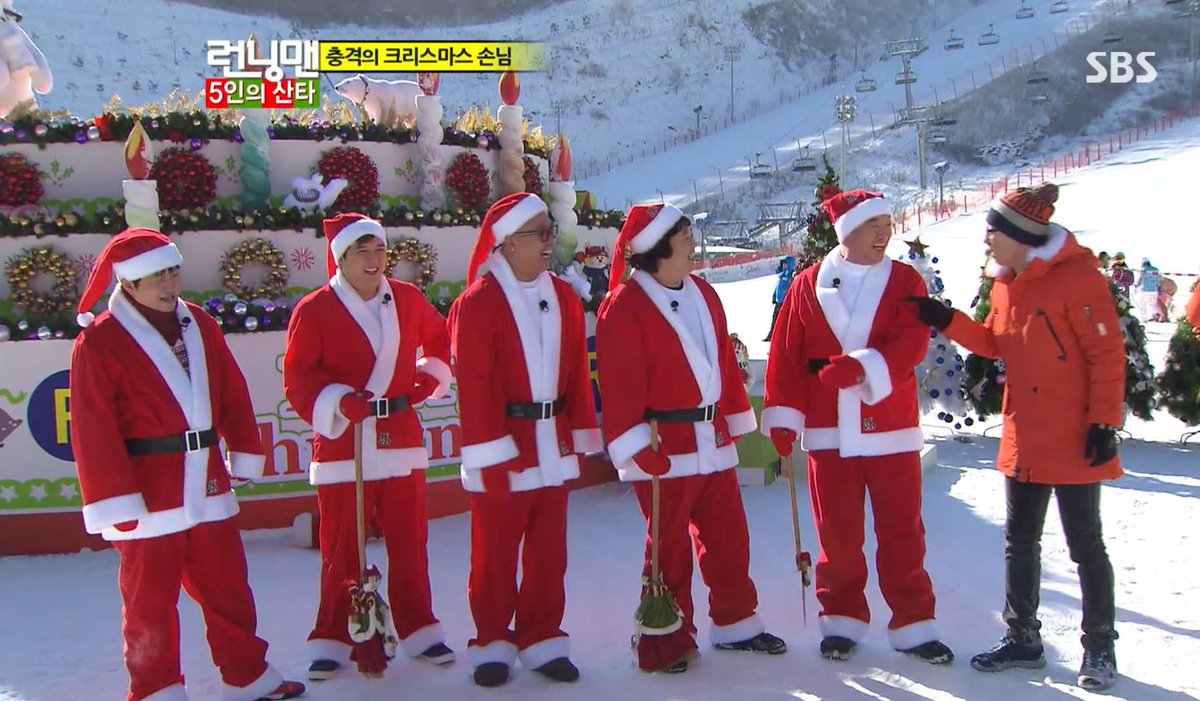 KristaLeeloo's tweet photo. Coucou ☃️
Pour cette dernière journée de l'année 2022, nous sommes heureuses de vous offrir l'épisode de Running Man 125 Spécial Noël ! 🎁
Nous vous souhaitons une très bonne année 2023 🎉
Retrouvez nos sorties sur : https://t.co/Pv0Gn0hCb0
~Krista &amp; Leeloo https://t.co/OJcSr8855k