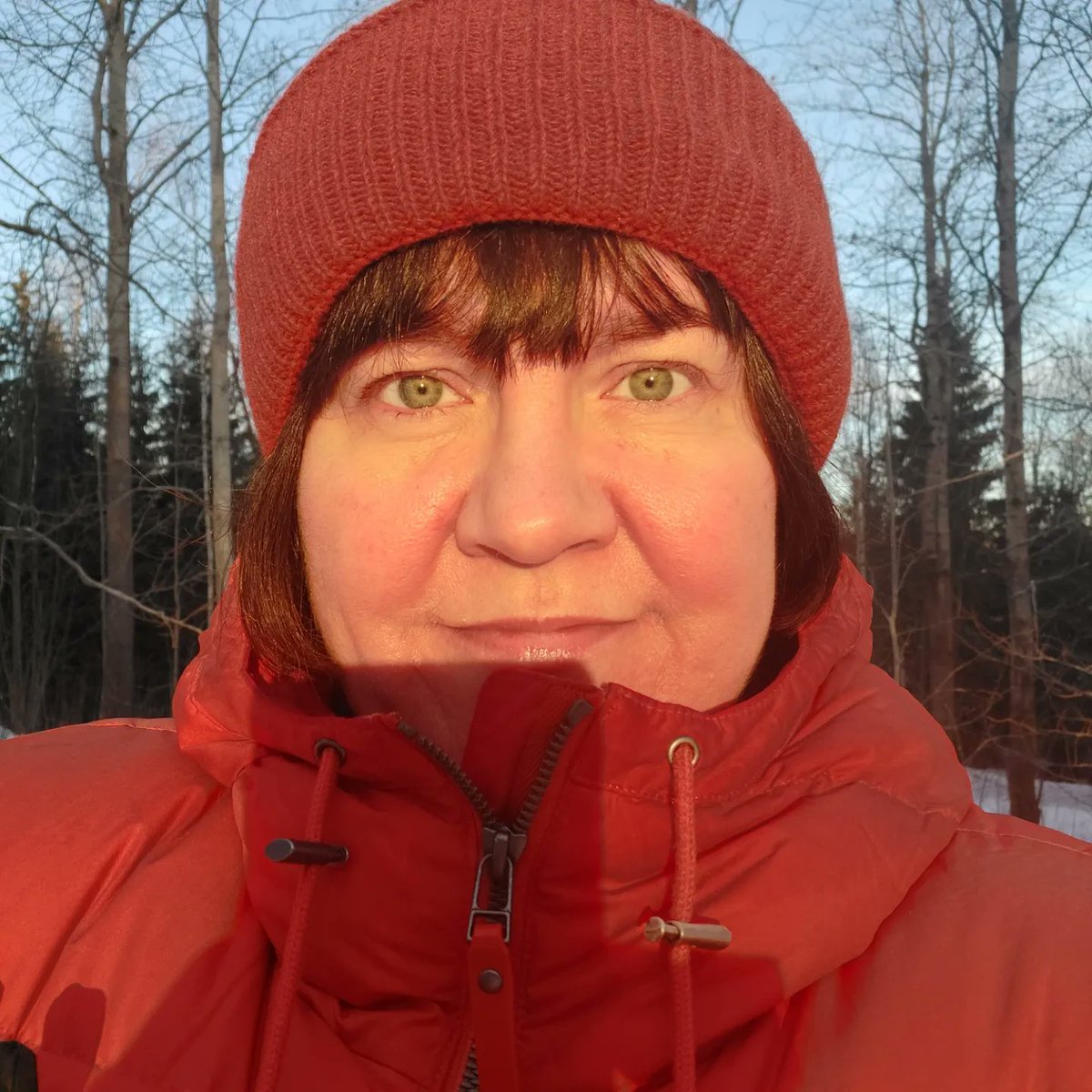TMesiniemi's tweet photo. Mun 10 vee tytär kertoi, että vuoden 2023 tapahtumat voi ennustaa sun 5 viimeisimmän emojin perusteella. Mun vuosi 2023 on siis täynnä
🌟 hetkiä, ❤️ rakkautta, 🌠 toiveiden toteuttamista, 💪 vahvuutta ja 😁 iloa. Ei huono ennuste!

Onnea vuoteen 2023 kaikille!🌠 https://t.co/lq98Bar1BZ