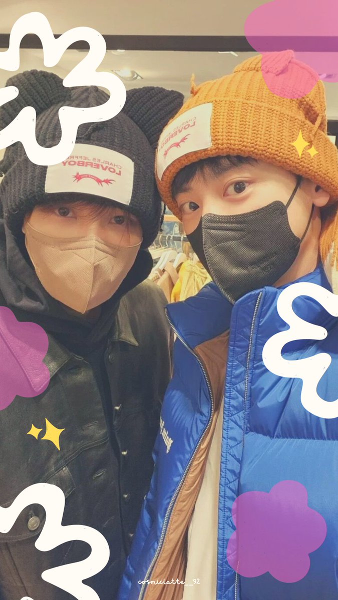 cosmiclatte__92's tweet photo. EXO // 🍒🐻
#EXO #CHANYEOL #KAI
#PARKCHANYEOL #KIMJONGIN
#EXOWALLPAPER #EXOLOCKSCREEN https://t.co/9OeEJ7LCa8