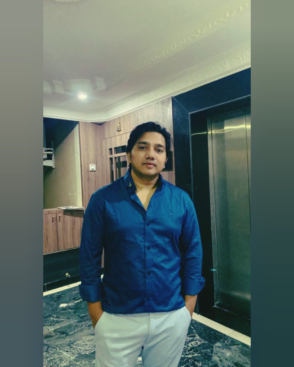 ishwarkofficial's tweet photo. Let us be better human beings, better people, and better citizens.
New Year’s is a time to better ourselves for a better world! 
Happy New year 2023
Stay fit stay blessed
#HappyNewYear #HappyNewYear2023 #stayfit #StayBlessed https://t.co/N9ytUAaWi7