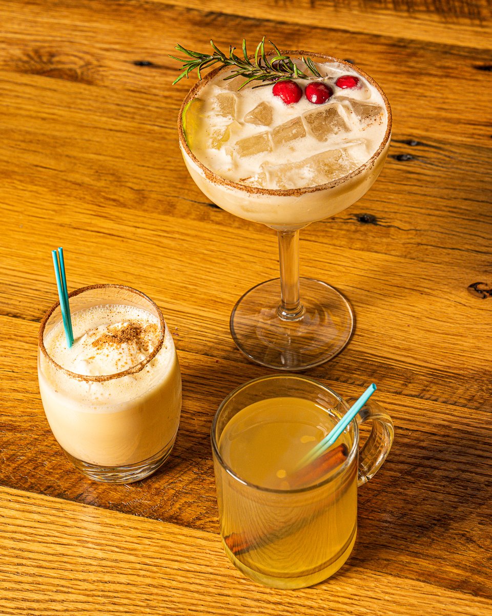 Show the world the ✨New You✨,  stop by for a NYE holiday cocktail tonight!