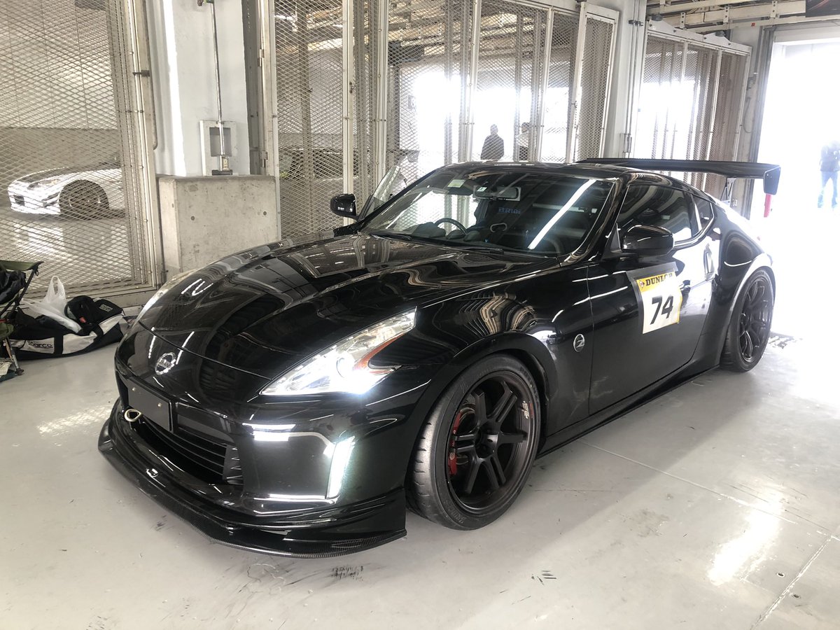 あけましておめでとうございます🤩

今年の抱負として
去年鈴鹿サーキット初めて走ったので別のサーキットも初走行したいですね🤤

鈴鹿リベンジもしたいし、色々したいですが今年もお金が無くなりそうです🔥