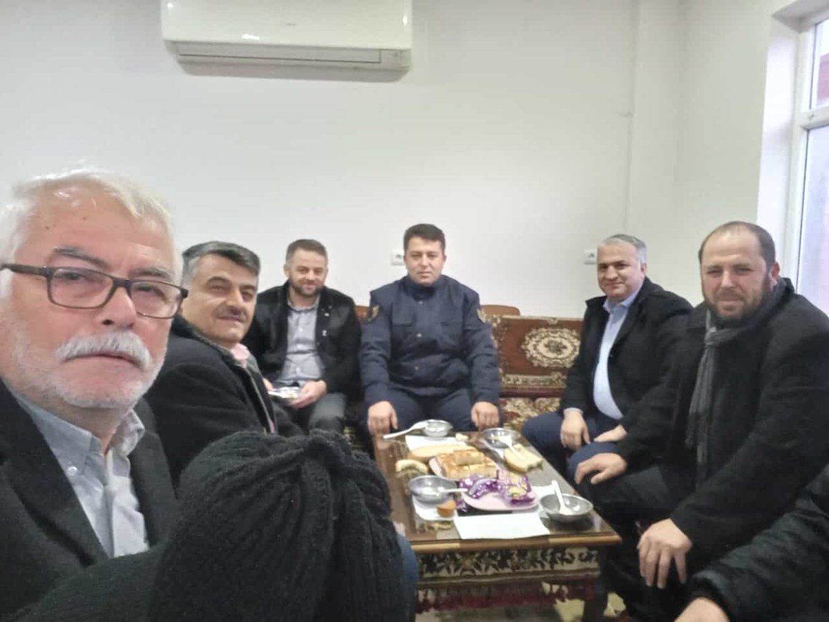 akhilalhafriya1's tweet photo. "Bir de sabah namazını kıl. Çünkü sabah namazı şahitli bir namazdır." ( isra 78)
Bizleri fazlasıyla memnun eden Akçaabat Kaymakamımız Sayın #Ramazan #Kurtyemez beye ve Dörtyol (Pazarcık) Karakol Komutanımız Sayın #Halil #Toklu beye şükranlarımızı sunuyoruz.... https://t.co/b8KJetLhgS