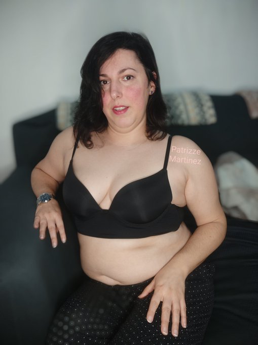 Happy new year  #sexy #bra #brunette https://t.co/hjSxvRrstv<a href="/tag/sexy"class="tags">#sexy</a><a href="/tag/bra"class="tags">#bra</a><a href="/tag/brunette"class="tags">#brunette</a>