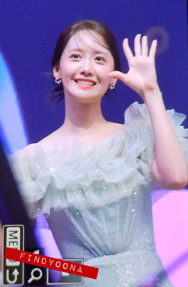 find_yoona's tweet photo. 🔍2022.12.31 2022년 가요대제전 프리뷰 ❤️새해 복 많이 받으세요❤️ #yoona #윤아 #LIMYOONA #임윤아 #findyoona https://t.co/5gTTA6UPFw