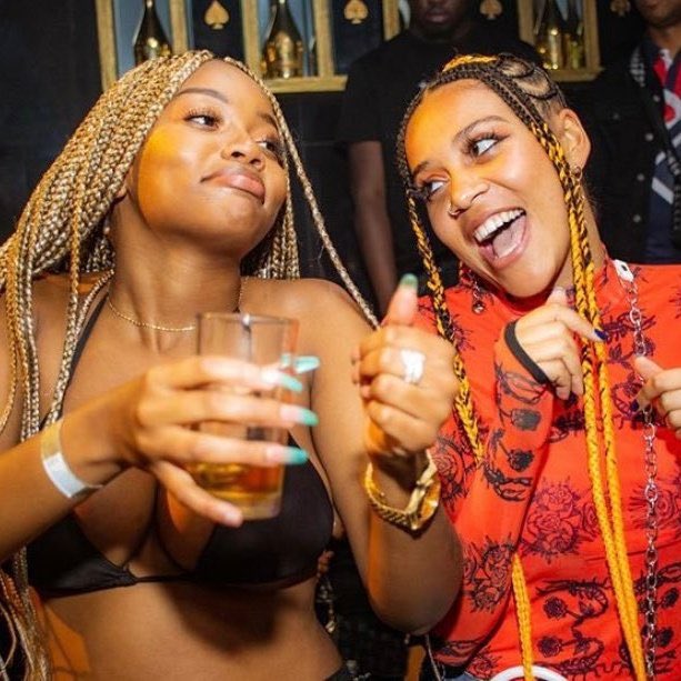 Royal_Pearlette's tweet photo. Phakathi inside! Paaaaarty has started π₯ #947BlocParty #NYEEdition https://t.co/HRsQ6UGUdi