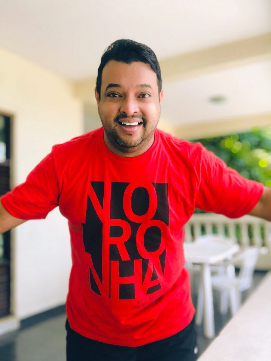 dinhohora's tweet photo. Feliz ano novo!!! https://t.co/v5uRftUfMO